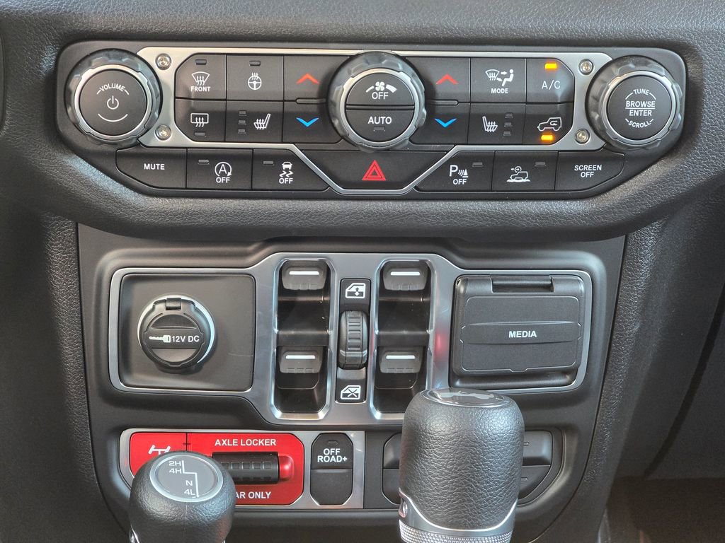 New 2025 Jeep Wrangler Unlimited Sport AWD/4WD image 31