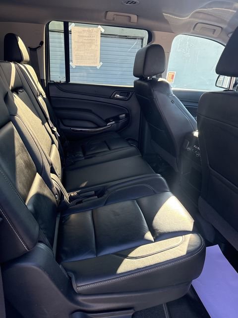 Used 2019 Chevrolet Suburban LT image 22