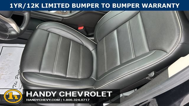 Certified 2022 GMC Acadia Denali w/ Black Diamond Edition AWD/4WD image 16