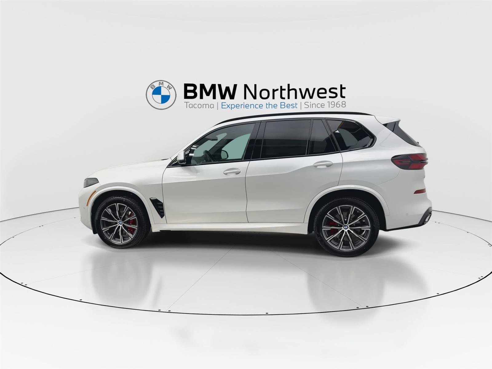 New 2026 BMW X5 xDrive40i w/ M Sport Package image 11
