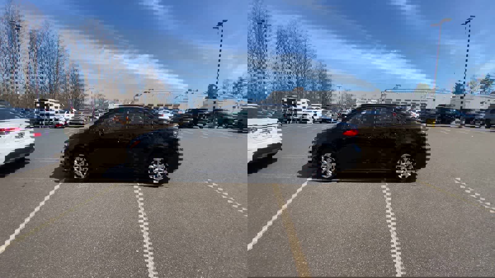 Used 2025 Toyota Corolla LE image 8