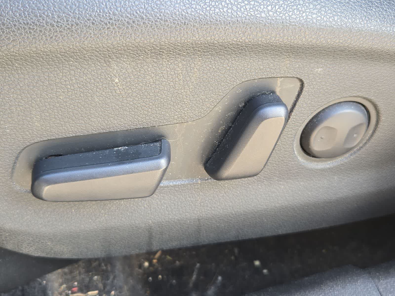 Used 2020 Hyundai Tucson Value FWD image 16
