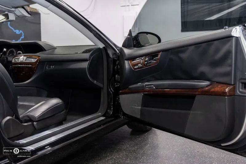 Used 2008 Mercedes-Benz CL 550 image 30