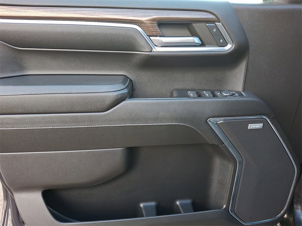 Used 2024 Chevrolet Silverado 1500 LT Trail Boss w/ LT Trail Boss Premium Package image 12