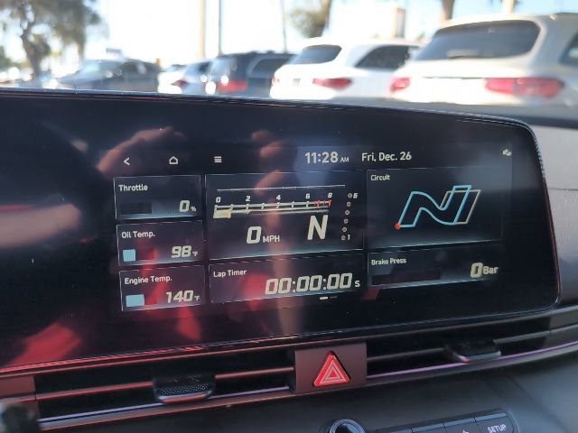 Used 2025 Hyundai Elantra N image 16
