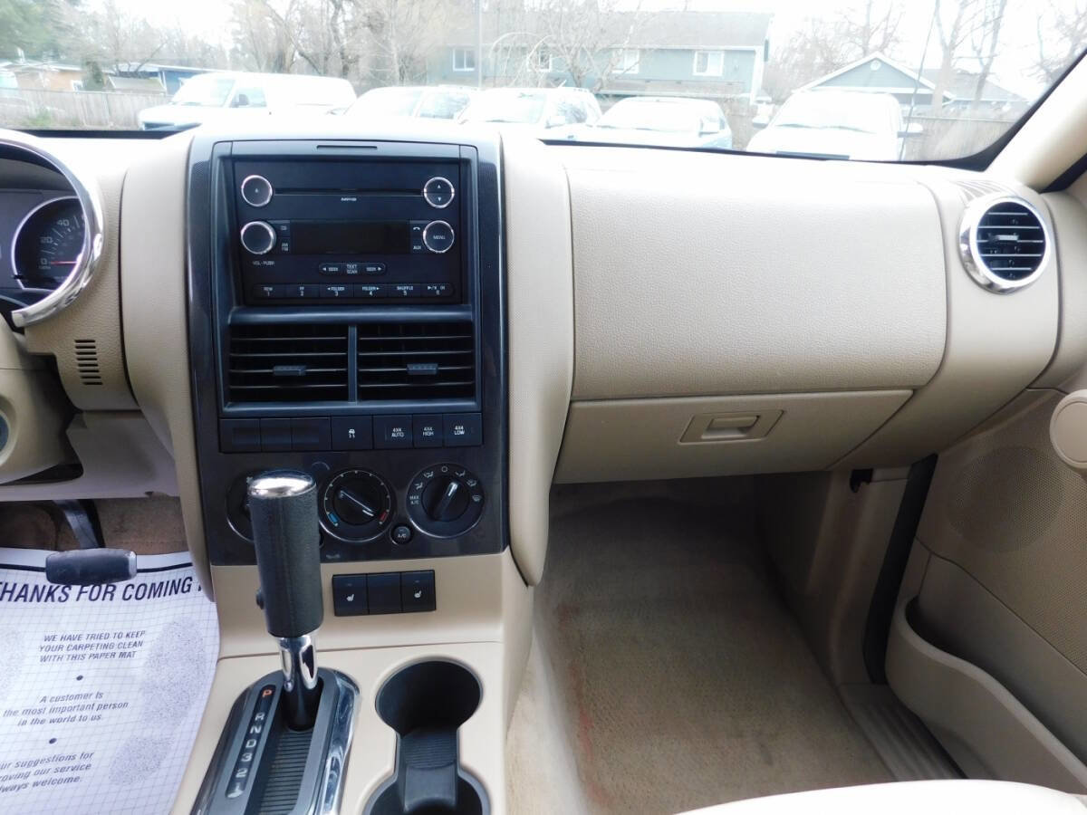 Used 2010 Ford Explorer XLT AWD/4WD image 9