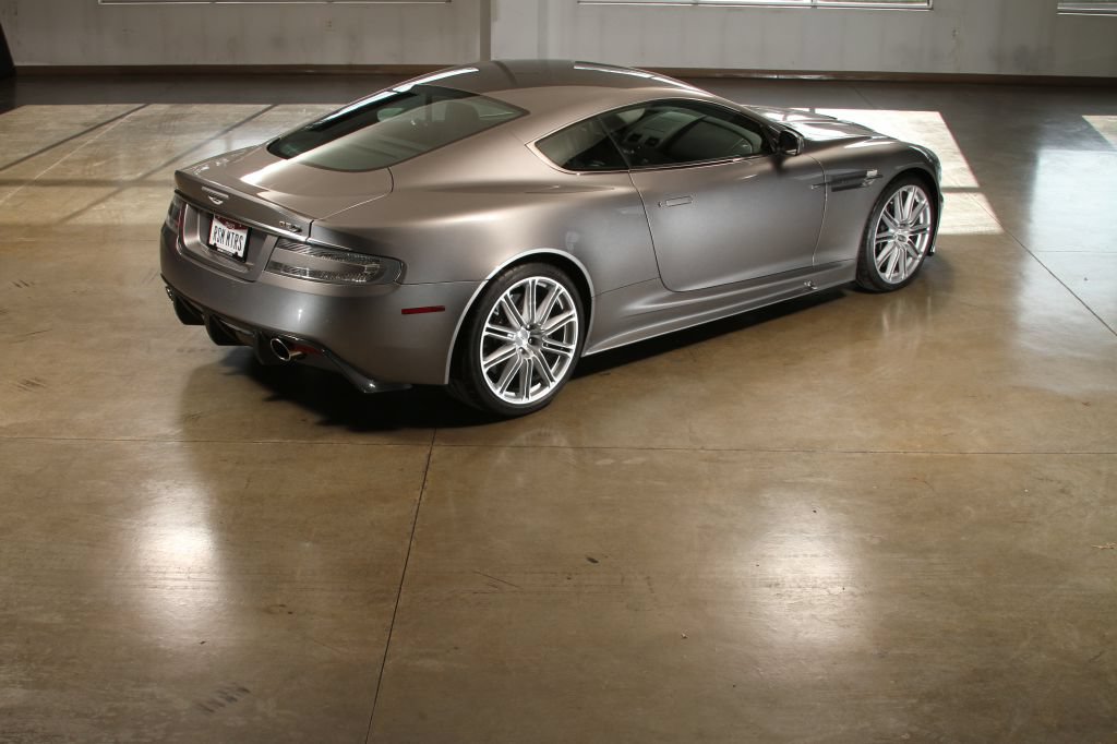 Used 2009 Aston Martin DBS Coupe RWD image 11
