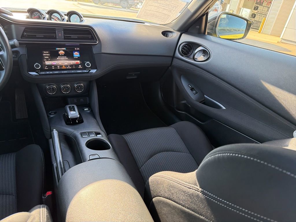Used 2024 Nissan Z Sport w/ Floor Mat Package image 18