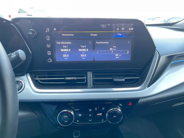 Certified 2024 Chevrolet Trax LT w/ Driver Confidence Package image 13