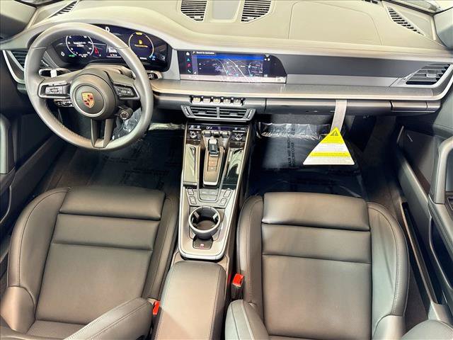 New 2026 Porsche 911 Carrera 4S AWD/4WD image 19