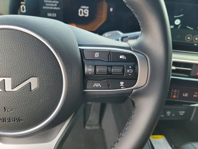 Used 2025 Kia K5 GT-Line w/ GT-Line Premium Package FWD image 17