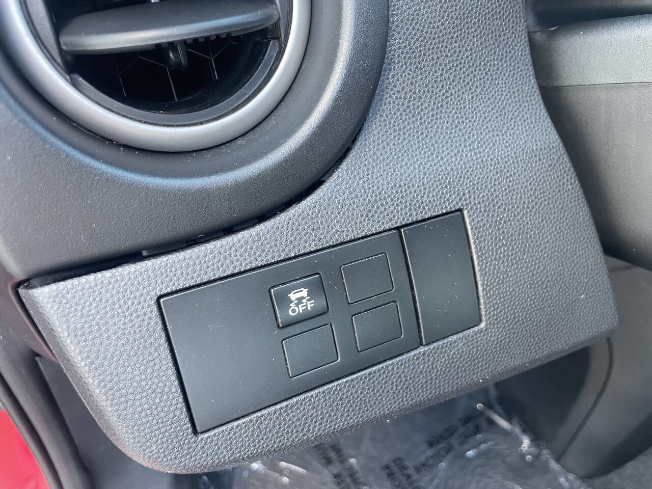 Used 2012 MAZDA MAZDA2 Sport image 16