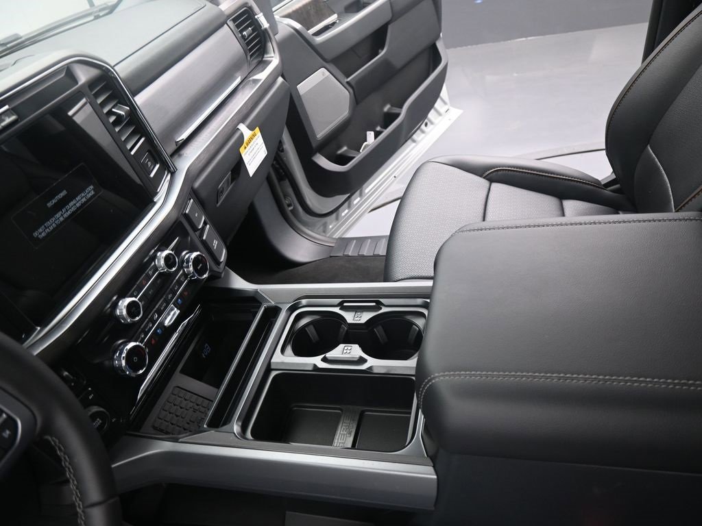 New 2026 Ford F350 Lariat w/ Chrome Package image 5