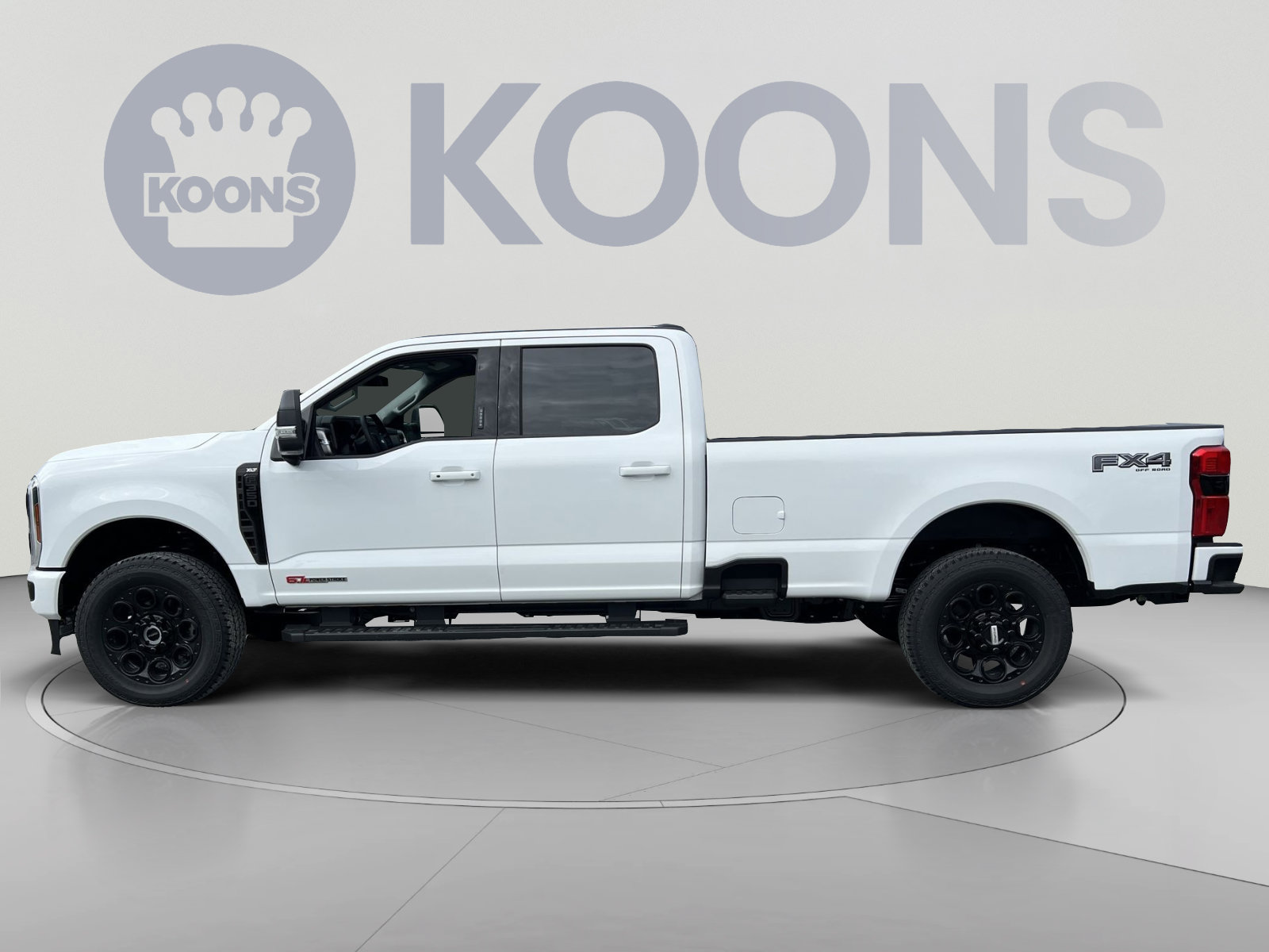 New 2027 Ford F350 XLT w/ XLT Premium Package AWD/4WD image 2