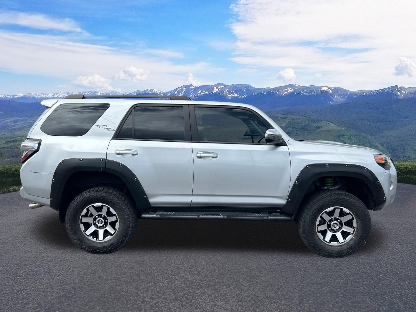 Used 2021 Toyota 4Runner TRD Off-Road image 7