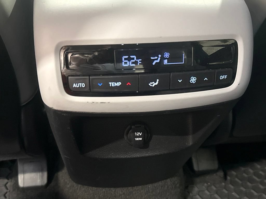 Used 2023 Hyundai Palisade SEL FWD image 19