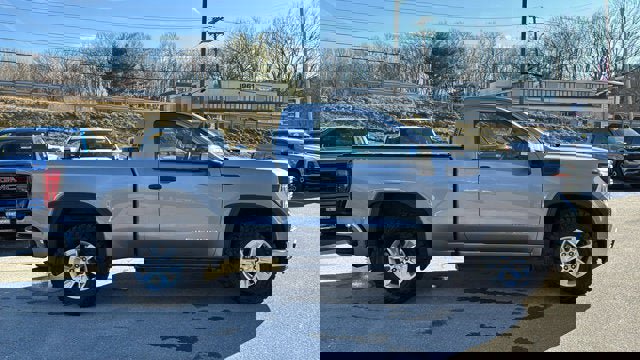 Used 2023 GMC Sierra 1500 Pro image 5