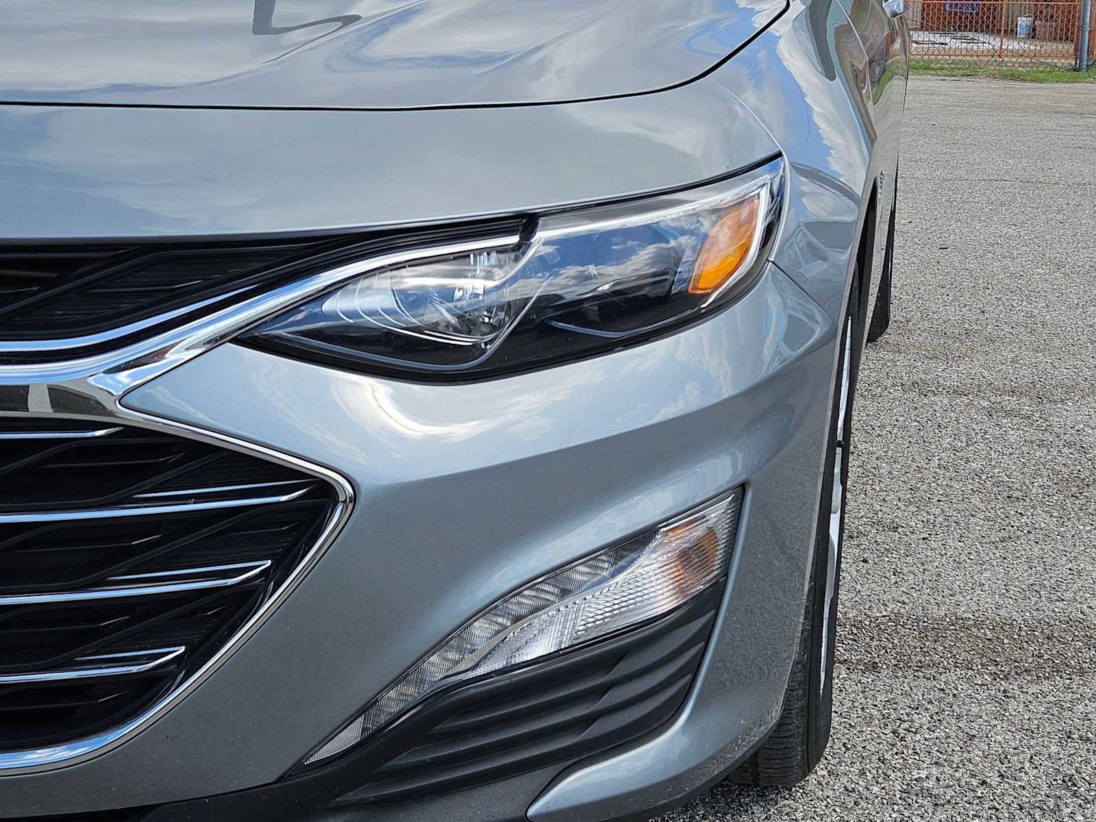 Used 2025 Chevrolet Malibu LT image 11