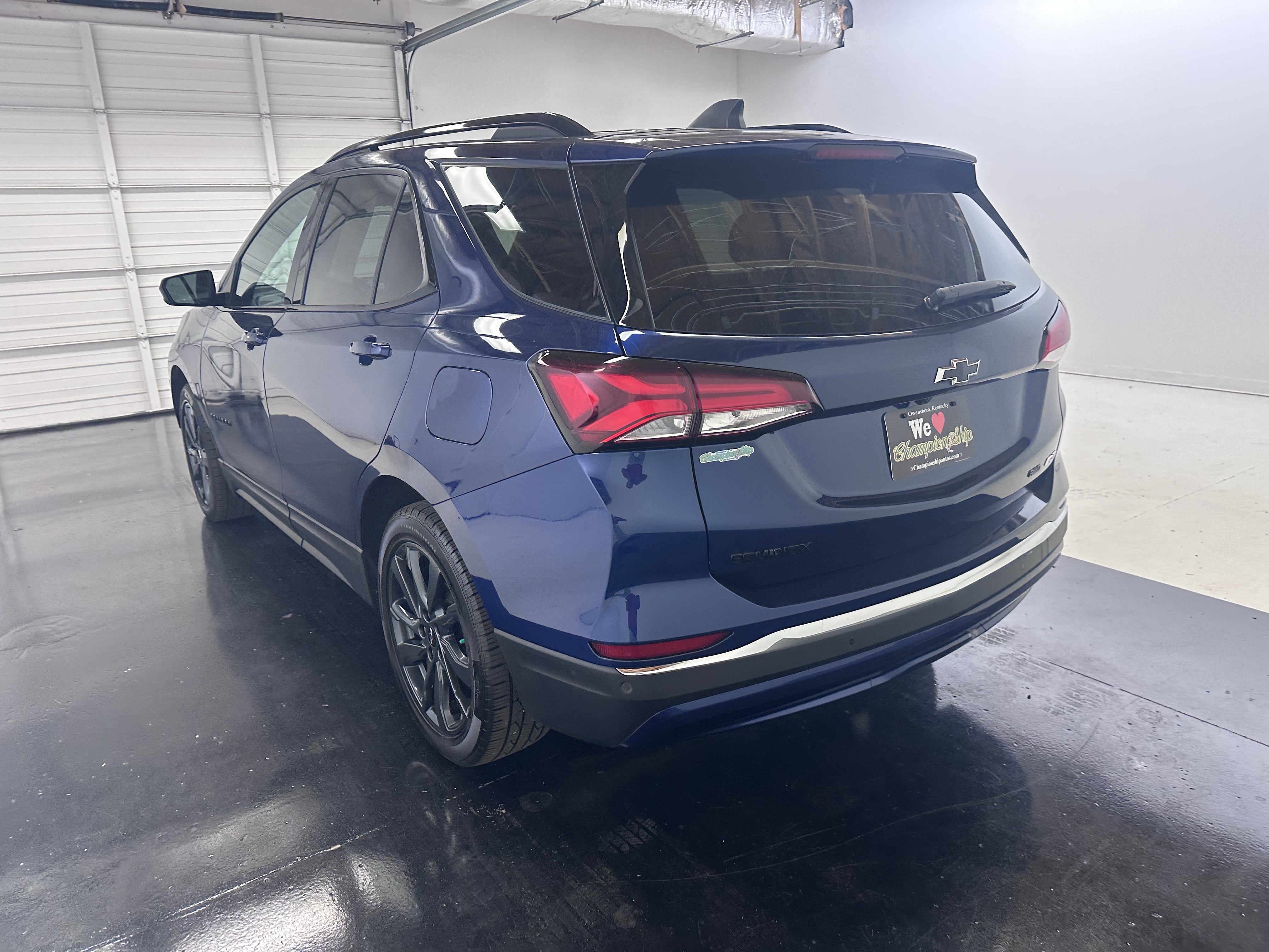 Used 2023 Chevrolet Equinox RS image 12