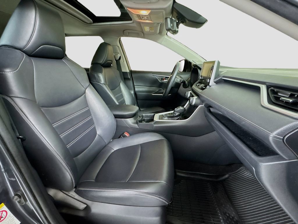 Used 2019 Toyota RAV4 XLE Premium w/ Advanced Technology Package image 29