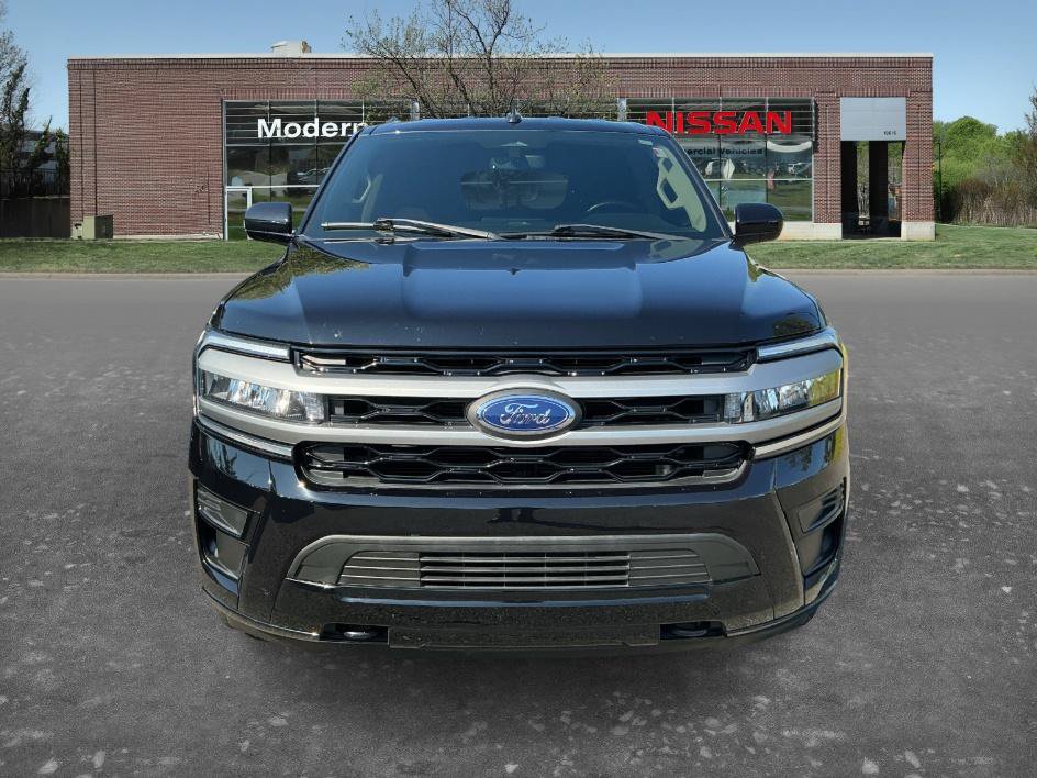 Used 2022 Ford Expedition Max XLT AWD/4WD image 6