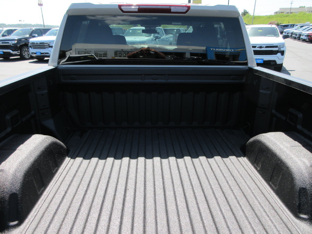 New 2026 Chevrolet Silverado 1500 Custom w/ Turbomax Blackout Package AWD/4WD image 13