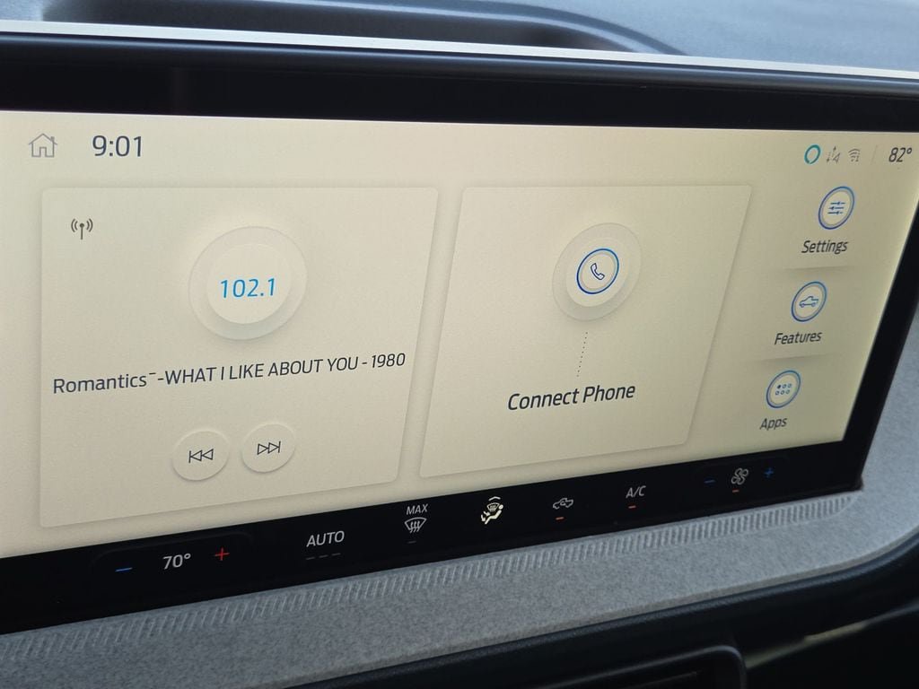 Used 2025 Ford Maverick XLT FWD image 19