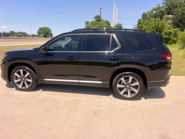 Used 2023 Honda Pilot Elite image 4
