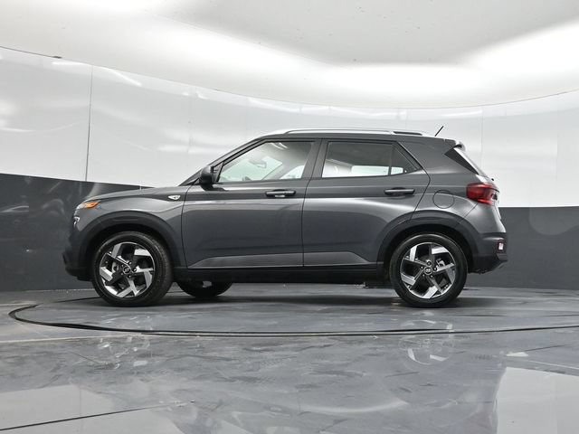 Used 2024 Hyundai Venue SEL FWD image 47