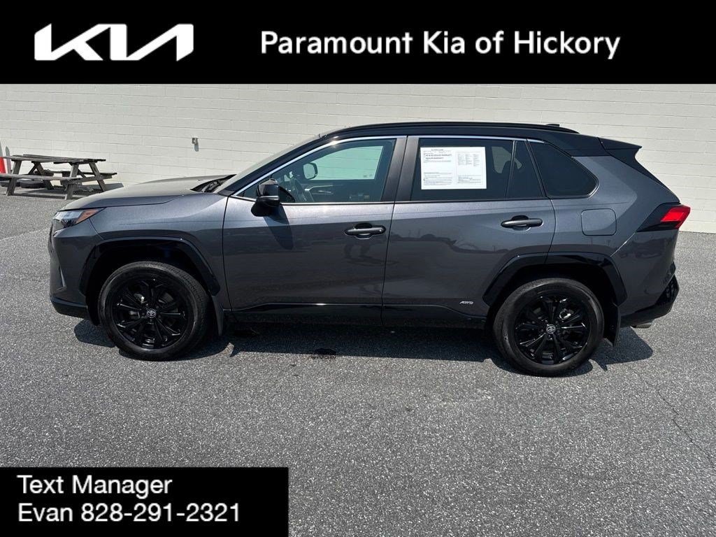 Used 2024 Toyota RAV4 XSE w/ Advanced Technology Package AWD/4WD image 4