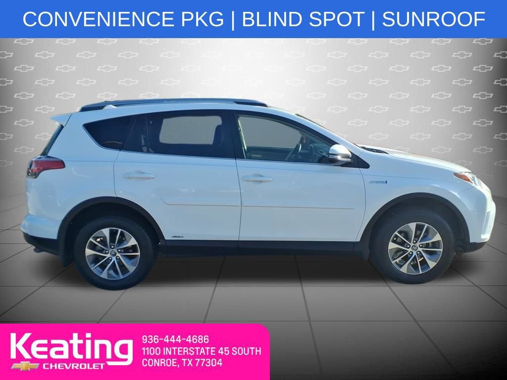 Used 2018 Toyota RAV4 XLE w/ Convenience Package AWD/4WD image 4