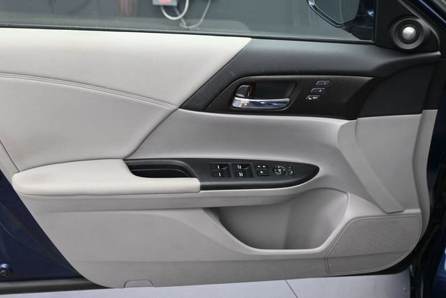 Used 2015 Honda Accord EX-L image 15