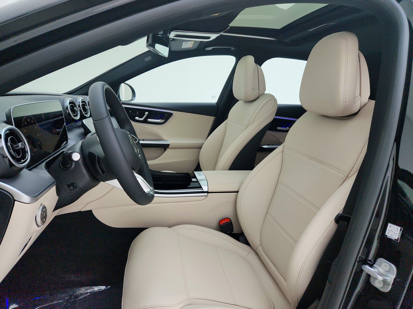 Certified 2025 Mercedes-Benz C 300 Sedan image 10