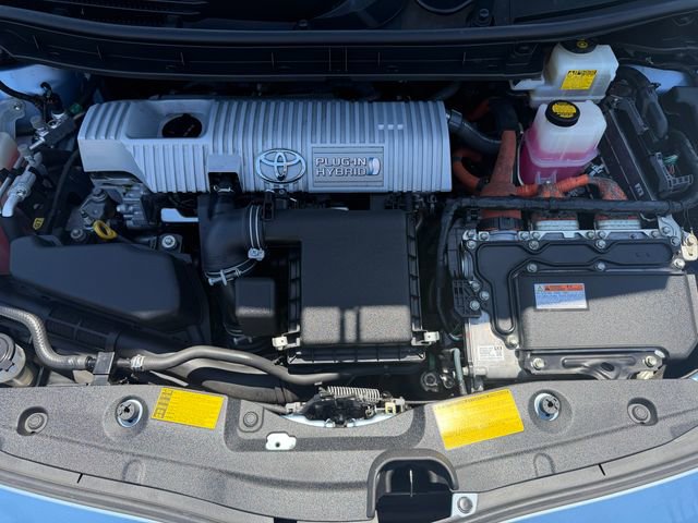 Used 2013 Toyota Prius Prime Plug-In Hybrid FWD image 21