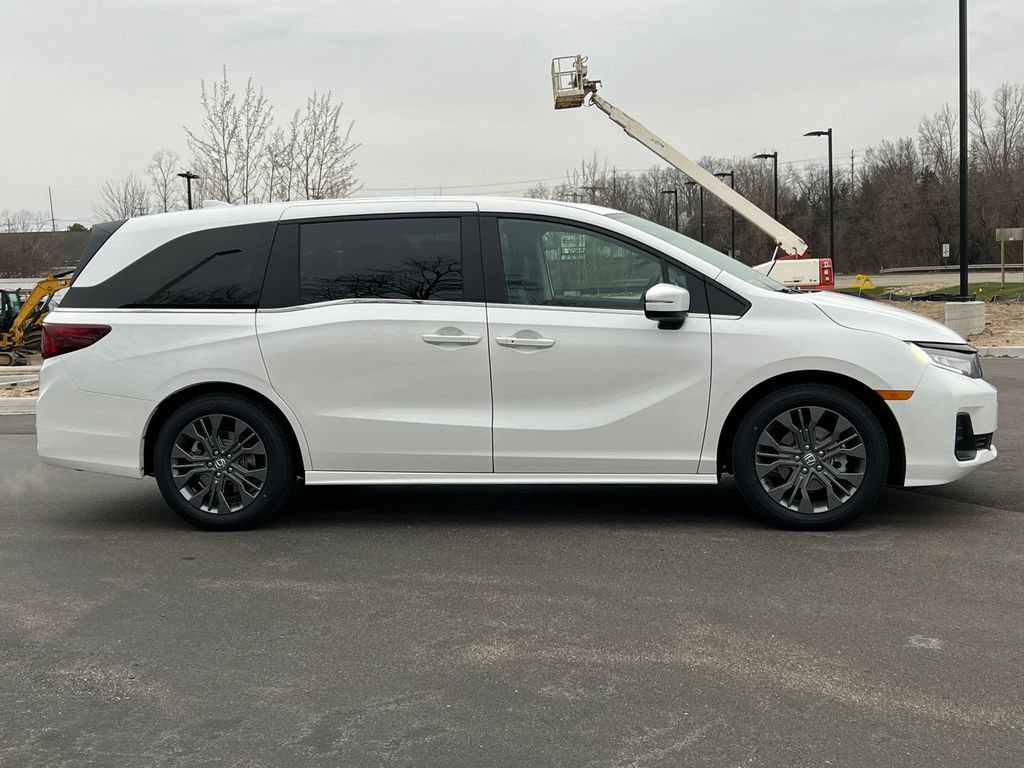 New 2026 Honda Odyssey Touring image 47