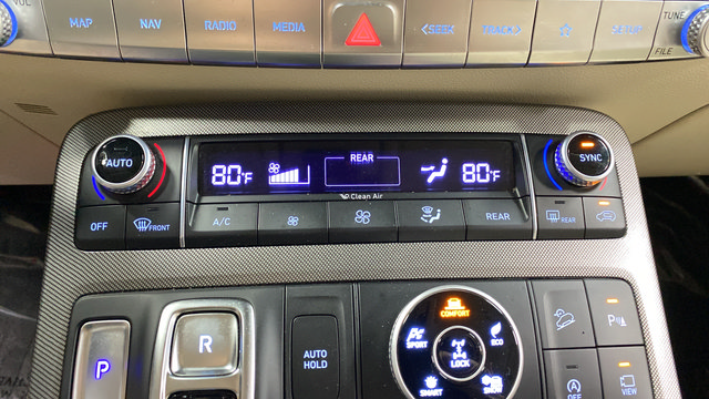 Used 2020 Hyundai Palisade Limited AWD/4WD image 18