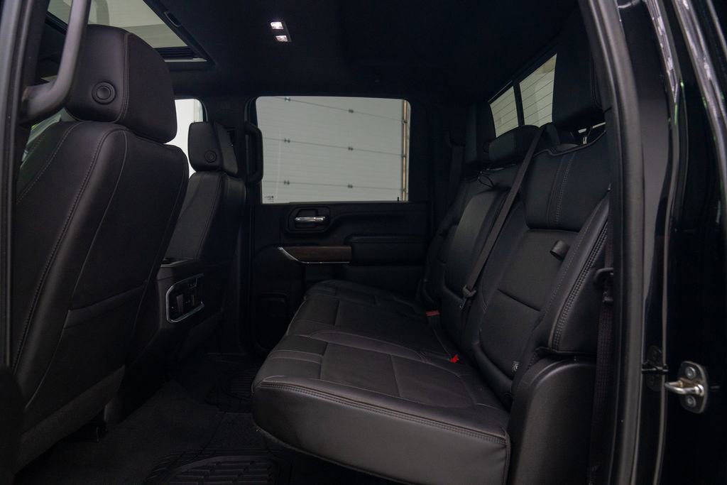 Used 2023 Chevrolet Silverado 2500 High Country w/ Technology Package image 21