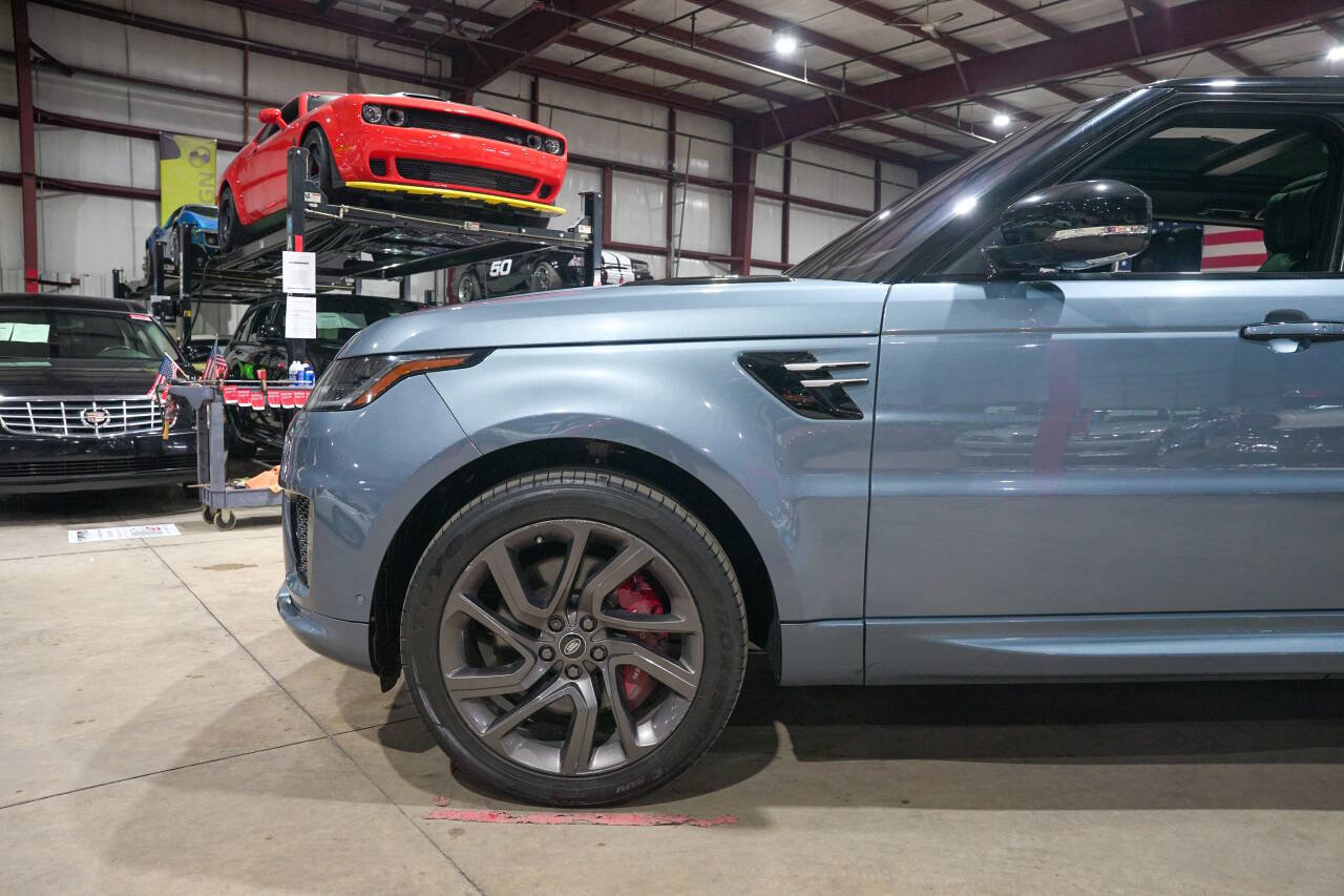 Used 2019 Land Rover Range Rover Sport HSE Dynamic image 3