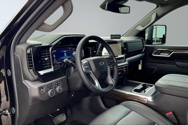 New 2025 Chevrolet Silverado 2500 LT w/ Trail Boss Package AWD/4WD image 8