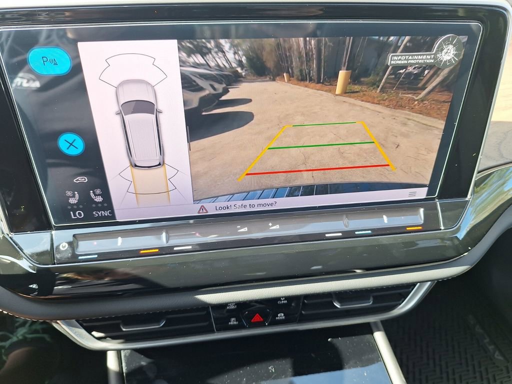 New 2026 Volkswagen Atlas SE image 16