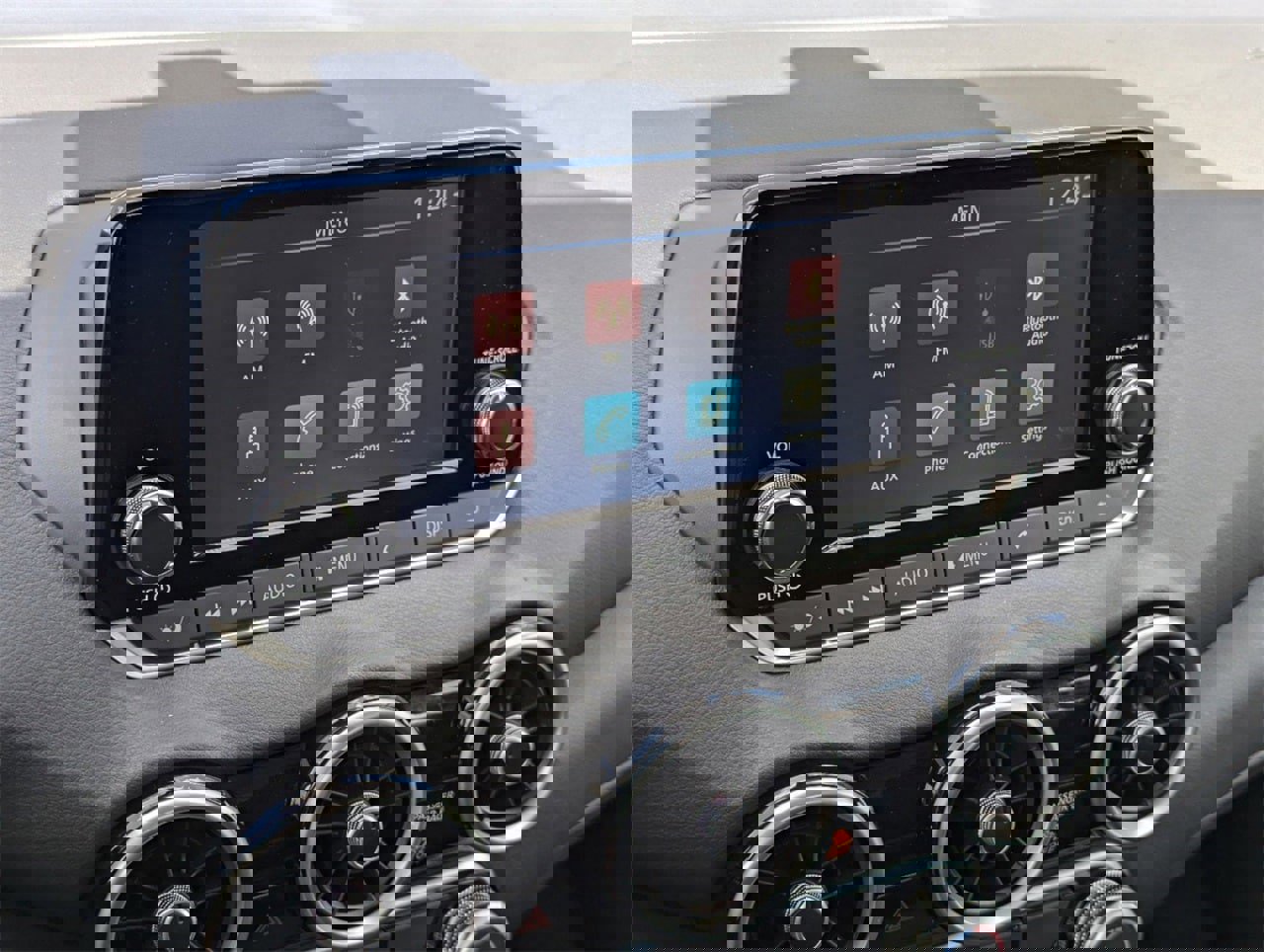 New 2025 Nissan Sentra S image 16