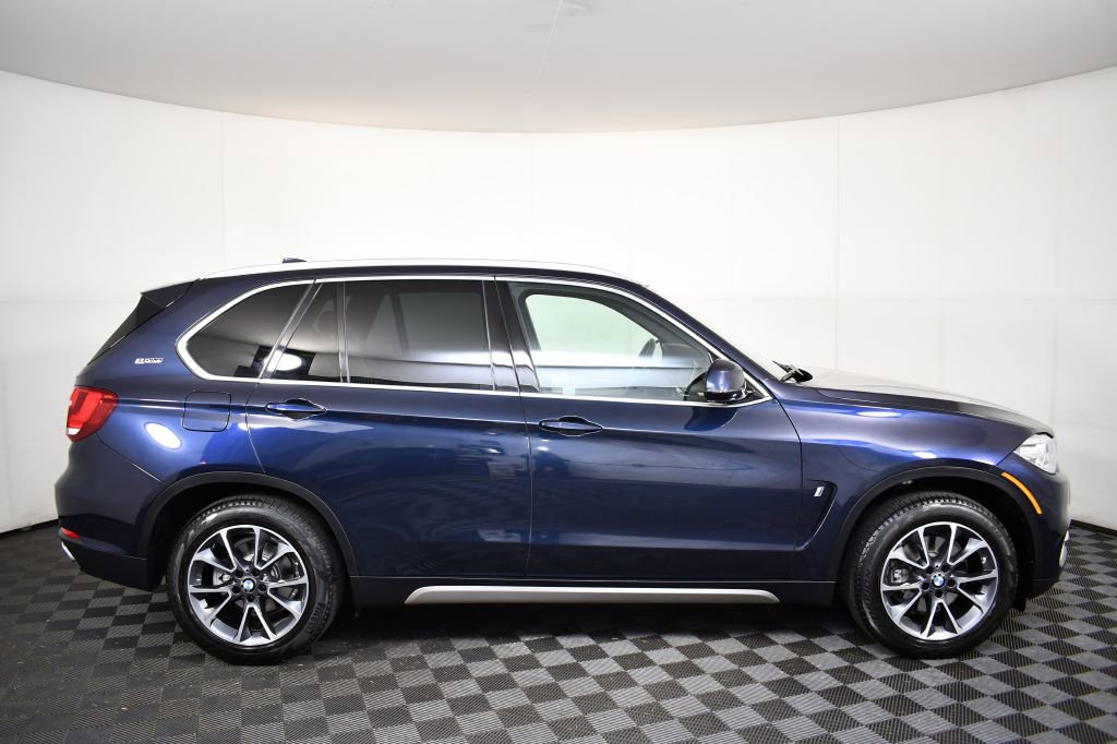 Used 2018 BMW X5 xDrive40e w/ Driving Assistance Package image 5