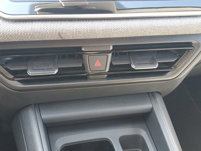 Certified 2025 Volkswagen Tiguan S image 29