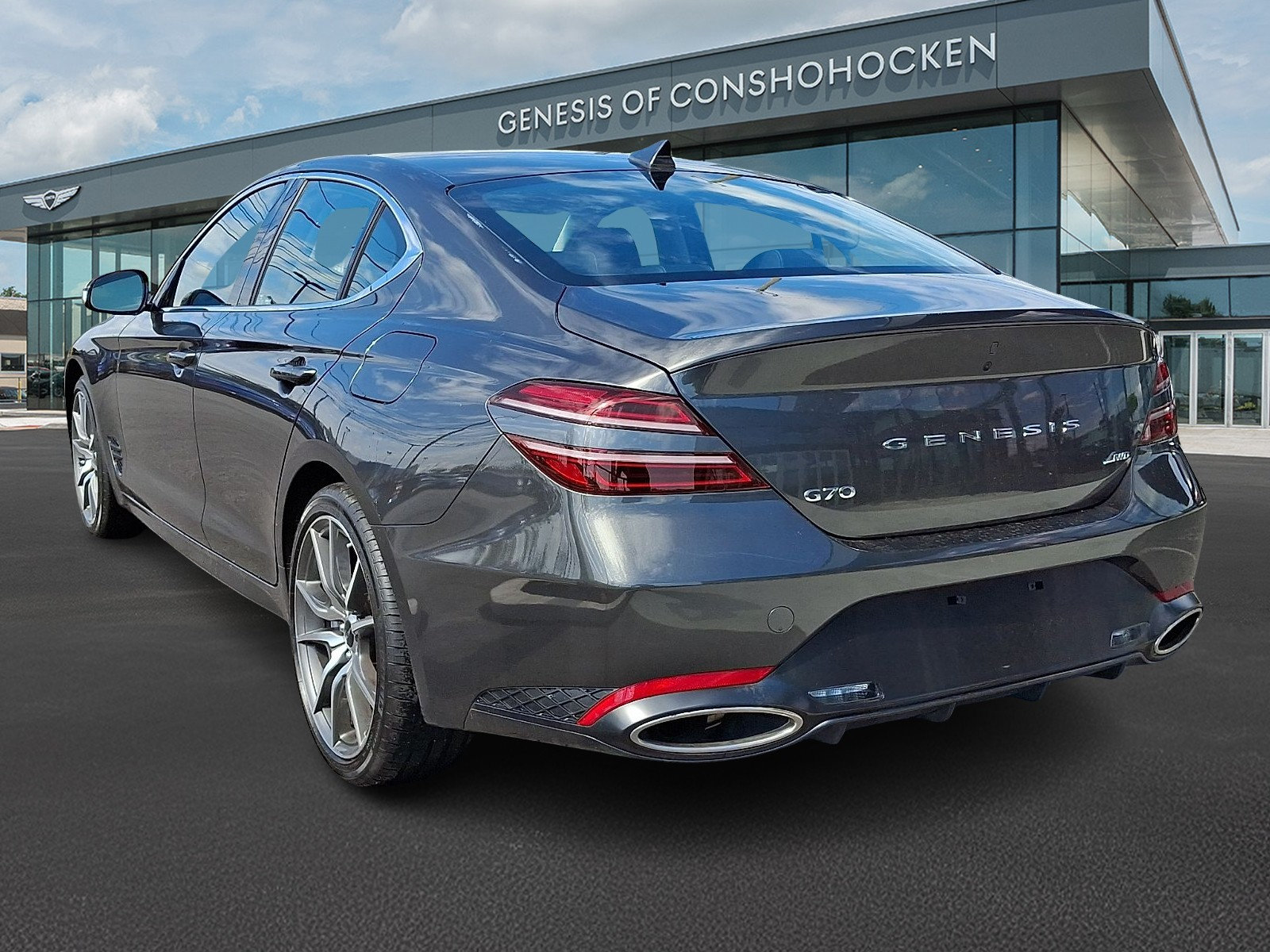 Used 2026 Genesis G70 2.5T AWD/4WD image 4