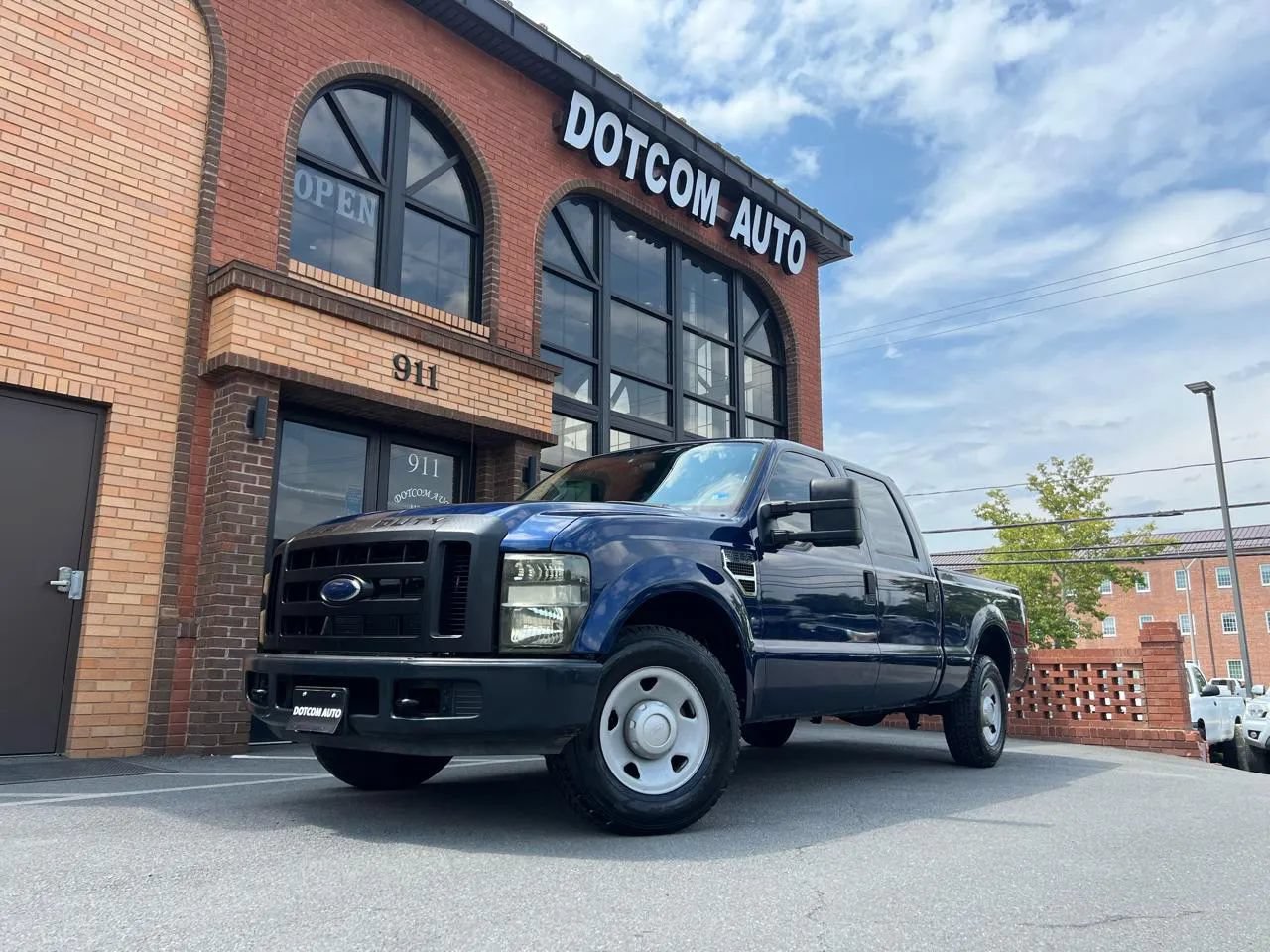 Used 2010 Ford F250 XL RWD image 3