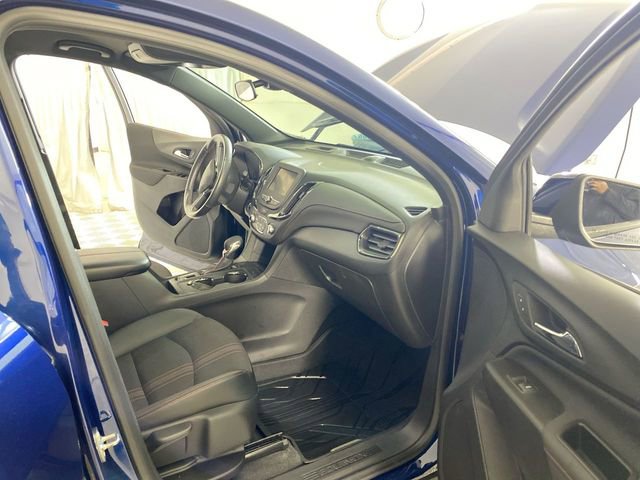 Used 2022 Chevrolet Equinox RS image 38