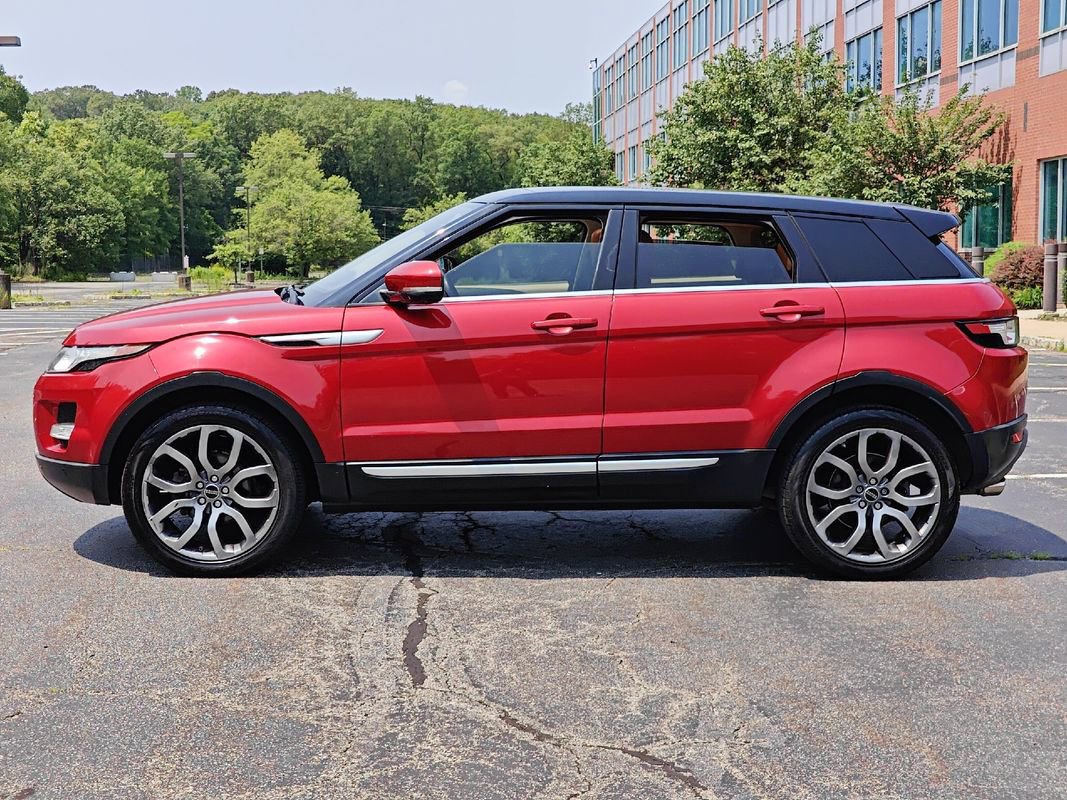 Used 2012 Land Rover Range Rover Evoque Prestige w/ Prestige Premium Pkg image 6