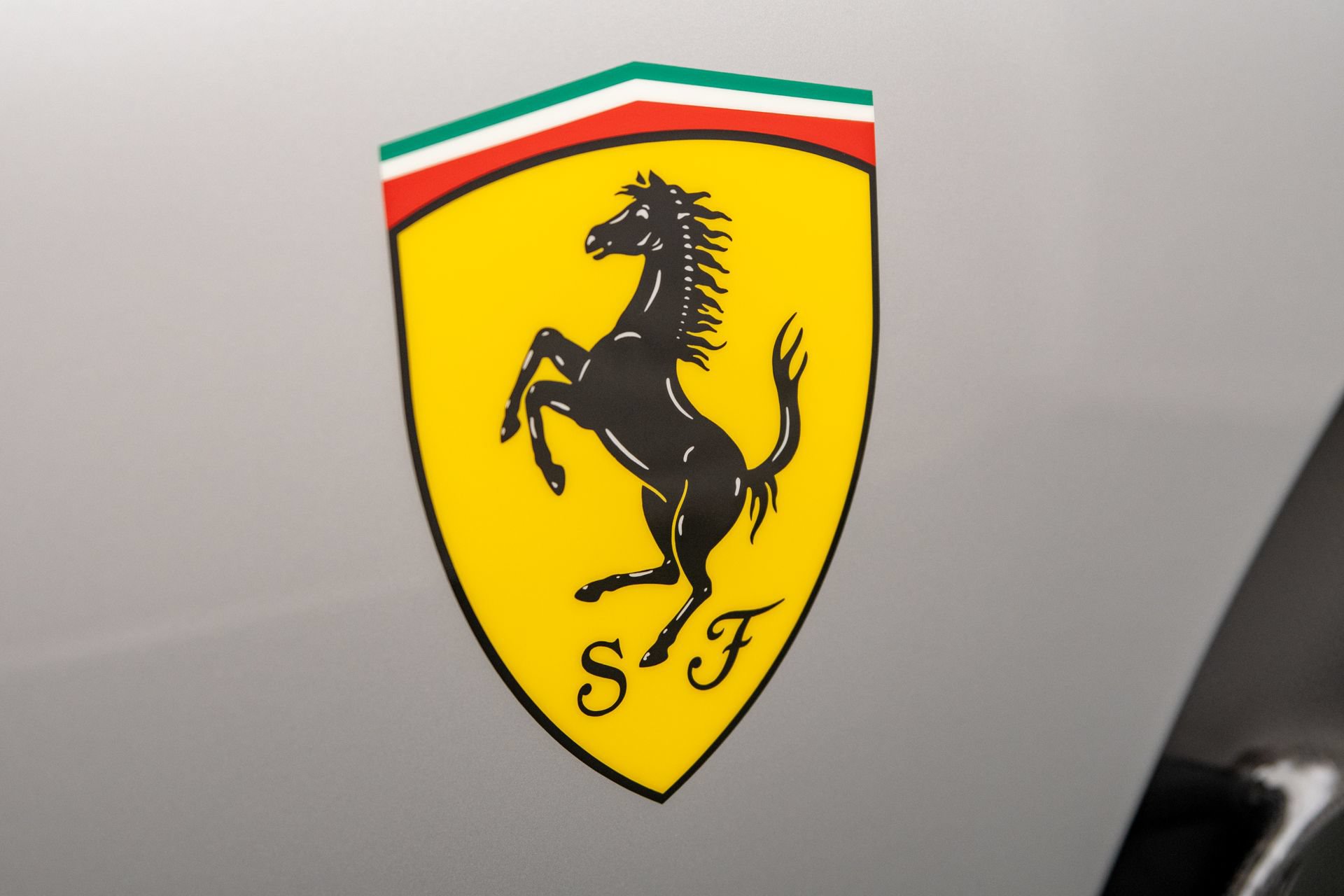 Used 2025 Ferrari Purosangue AWD/4WD image 46