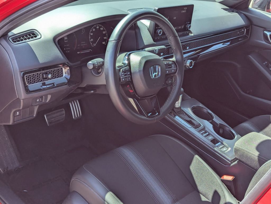 Used 2025 Honda Civic Sport image 12
