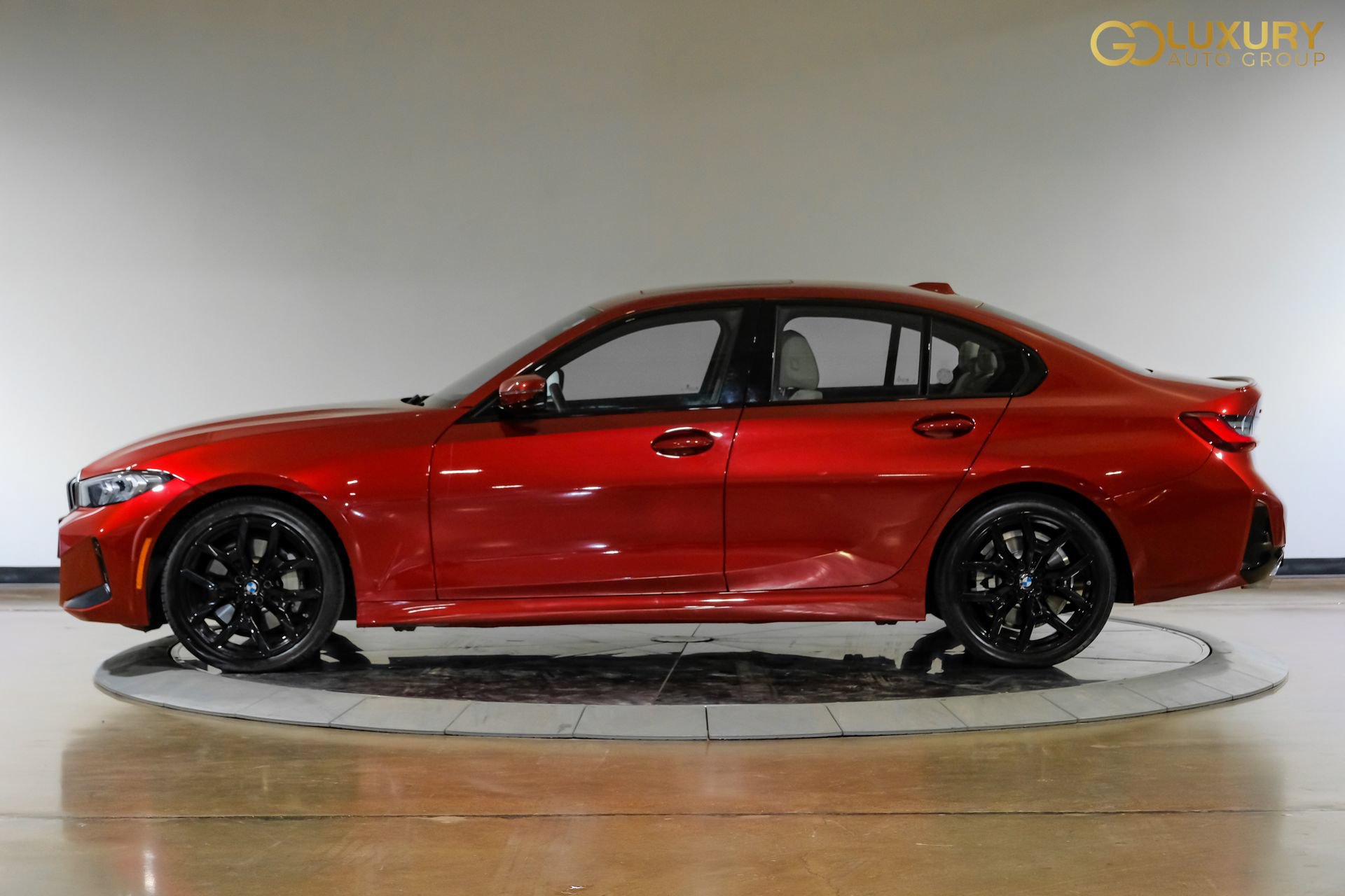 Used 2026 BMW 330i xDrive Sedan AWD/4WD image 13